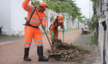 ALCALDÍA REALIZA LIMPIEZA Y REFACCIÓN EN 23 CEMENTERIOS