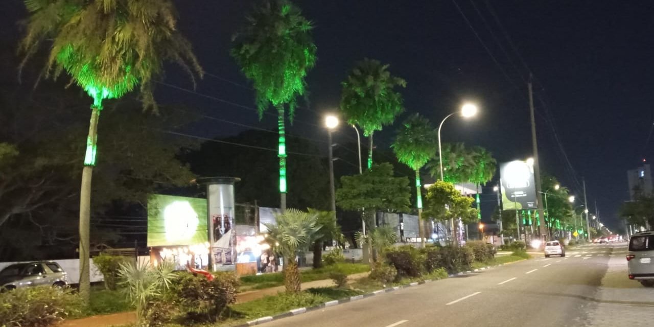 ALCALDÍA DE SANTA CRUZ INSTALA ILUMINACIÓN LED EN ROCA Y CORONADO