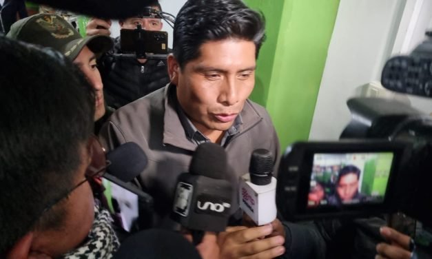JUEZ DISPONE ARRESTO DOMICILIARIO PARA EXGERENTE DE EMAPA