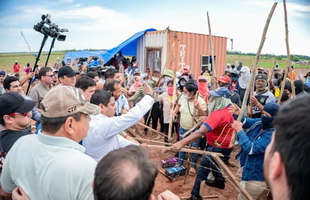 CAMACHO DENUNCIA OCUPACIÓN VIOLENTA DE TIERRAS EN MONTERO