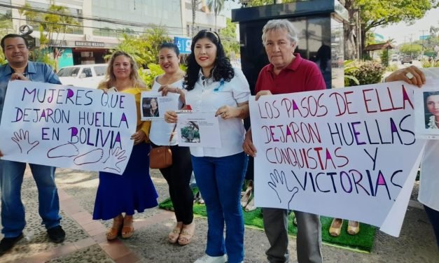 PLATAFORMA “HIJOS DE LA PATRIA” RINDE HOMENAJE A LAS MUJERES BOLIVIANAS