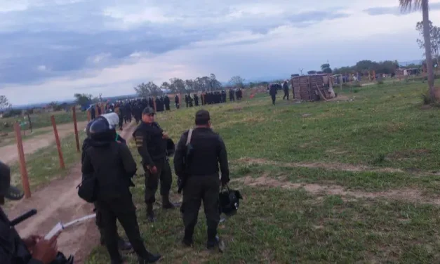 DESPLIEGAN 250 POLICÍAS EN GUARAYOS TRAS DENUNCIA DE AVASALLAMIENTO