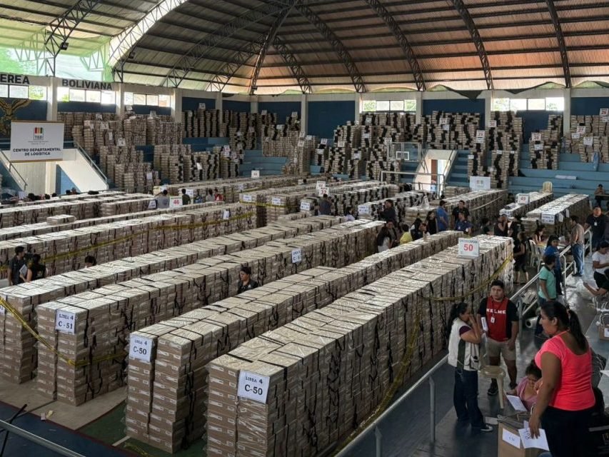 TED DESPLEGO 4.881 MALETAS ELECTORALES EN TODA LA CAPITAL CRUCEÑA