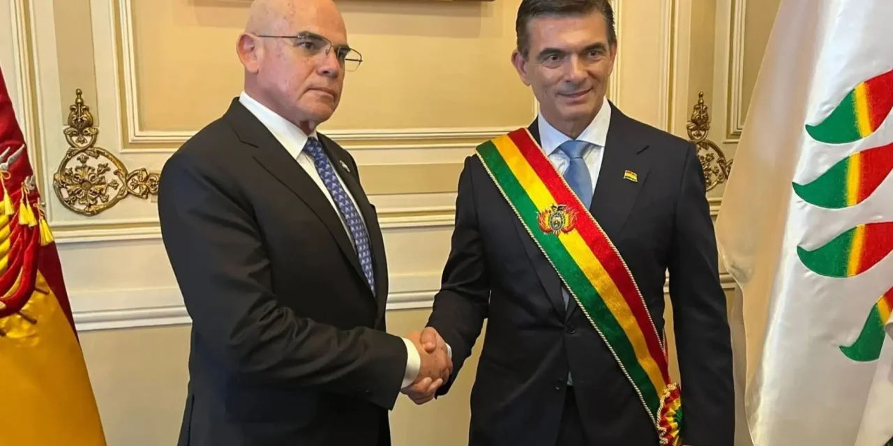 BOLIVIA Y PERÚ REANUDAN RELACIONES DIPLOMÁTICAS A NIVEL DE EMBAJADORES