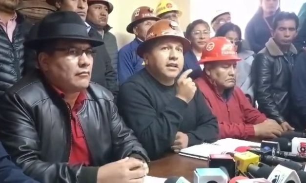 COB DECLARA ESTADO DE EMERGENCIA Y PIDE DIÁLOGO CON EL GOBIERNO