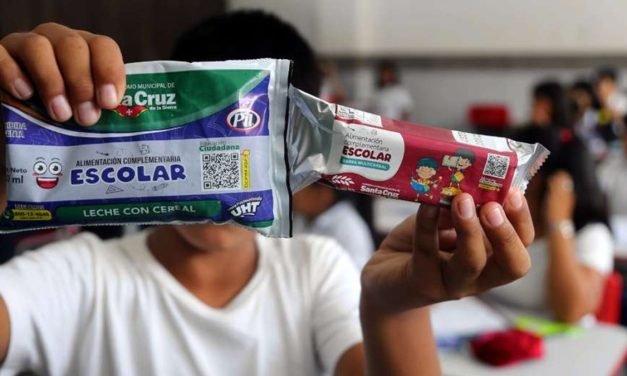 PADRES DEL PLAN 3000 EXIGEN DESAYUNO ESCOLAR PENDIENTE DESDE MAYO