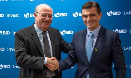 BID PLANTEA PLAN ECONÓMICO EN TRES ETAPAS PARA BOLIVIA