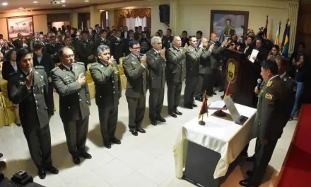 PRESENTAN OFICIALMENTE A LOS NUEVOS DIRECTORES NACIONALES DE LA POLICÍA BOLIVIANA