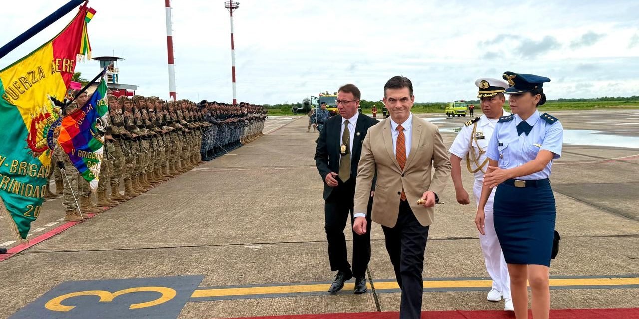 PRESIDENTE PAZ DESTACA UNIDAD NACIONAL EN EL 183 ANIVERSARIO DEL BENI