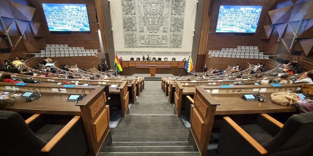 DIPUTADOS Y SENADORES ELECTOS SE REUNIRÁN PARA CONFORMAR SUS DIRECTIVAS