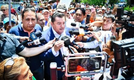 REPROGRAMAN AUDIENCIA DEL ALCALDE JHONNY FERNÁNDEZ POR EL CASO MUTUALISTA