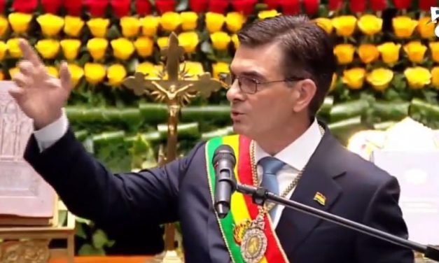 RODRIGO PAZ: “TRANSFORMAR EL ESTADO, NO LA PATRIA”