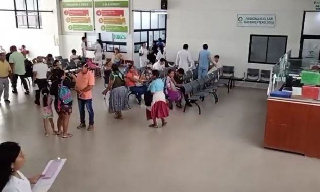 TRABAJADORES EN SALUD REALIZAN PARO DEPARTAMENTAL DE 24 HORAS