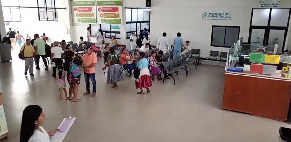 TRABAJADORES EN SALUD REALIZAN PARO DEPARTAMENTAL DE 24 HORAS