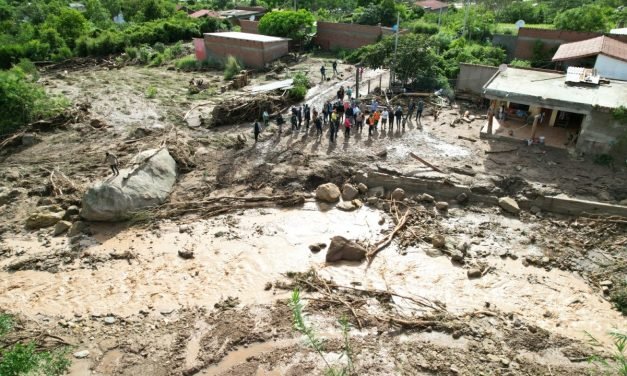 RUPTURA DE OLEODUCTO EN SAMAIPATA OBLIGA A YPFB A ACTIVAR PLAN DE EMERGENCIA