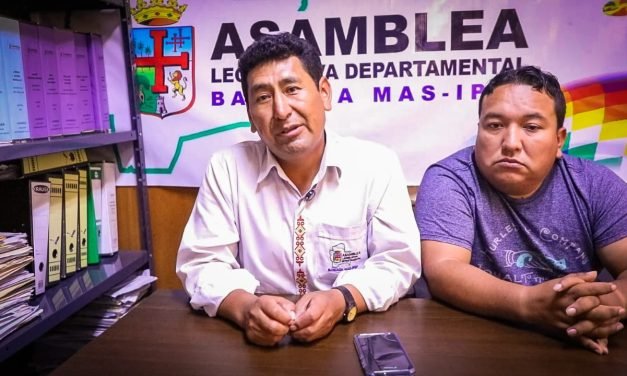 RUPTURA DE DUCTO COMPROMETE LA PRODUCCIÓN Y ASAMBLEÍSTAS RECLAMAN SOLUCIÓN