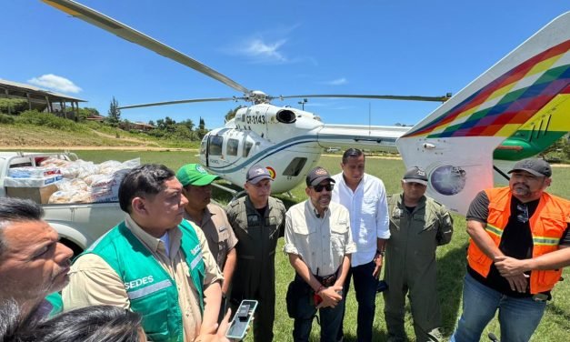 GOBERNADOR RECIBE INSUMOS PROVENIENTES DE LA CAPITAL PARA APOYAR A DAMNIFICADOS EN ACHIRA
