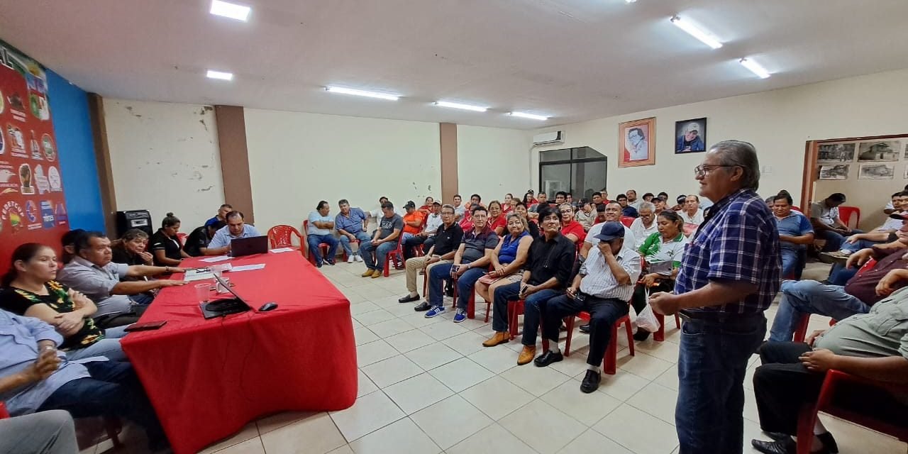 TRABAJADORES RECHAZAN CONVOCATORIA DE LA COB EN SCZ