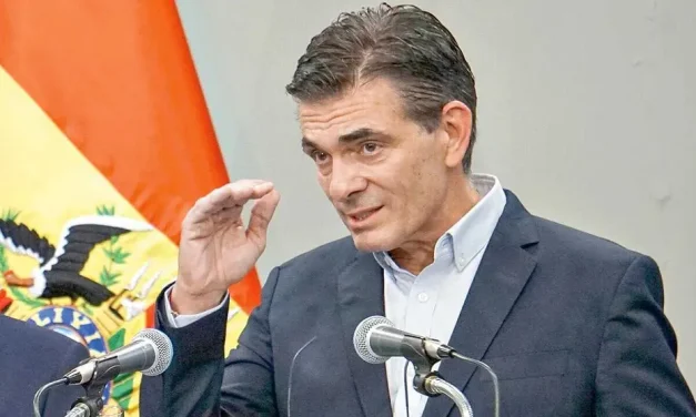 GOBIERNO DE PAZ REDUCE VICEMINISTERIOS DE 58 A 17 EN DRÁSTICA REESTRUCTURACIÓN