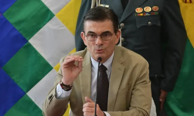 PAZ DEFIENDE ELIMINACIÓN DEL IMPUESTO A LAS GRANDES FORTUNAS PARA ATRAER INVERSIÓN