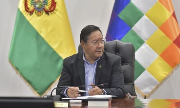 El MAS EXPULSA A LUIS ARCE POR DESVÍO DE APORTES