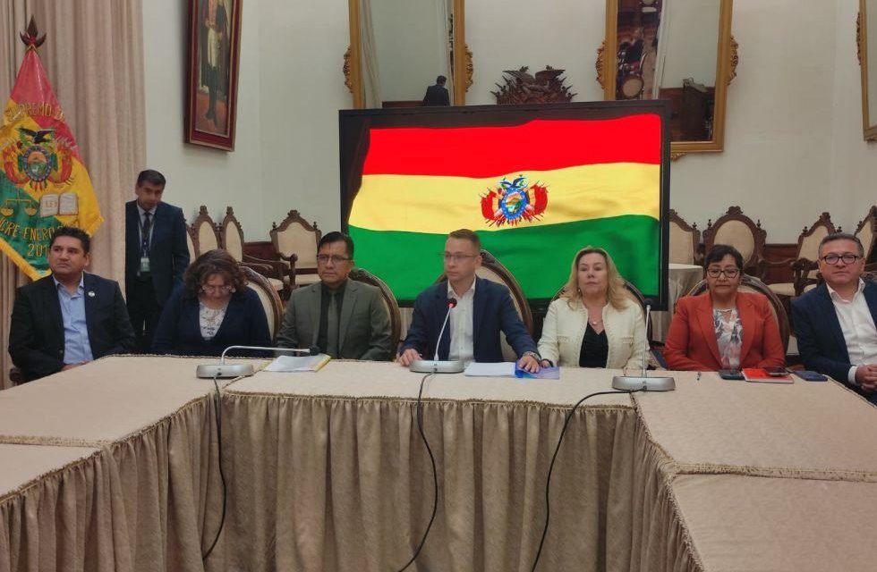 PRESIDENTE PAZ Y AUTORIDADES DE LOS CUATRO ÓRGANOS DEL ESTADO ASISTIRÁN AL DIÁLOGO JUDICIAL