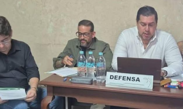 GOBERNADOR CRUCEÑO LOGRA ARCHIVO DEFINITIVO DEL ‘CASO DECRETAZO’