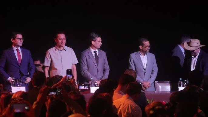 «BOLIVIA, BOLIVIA, BOLIVIA, BOLIVIA… ¡SIEMPRE BOLIVIA!»