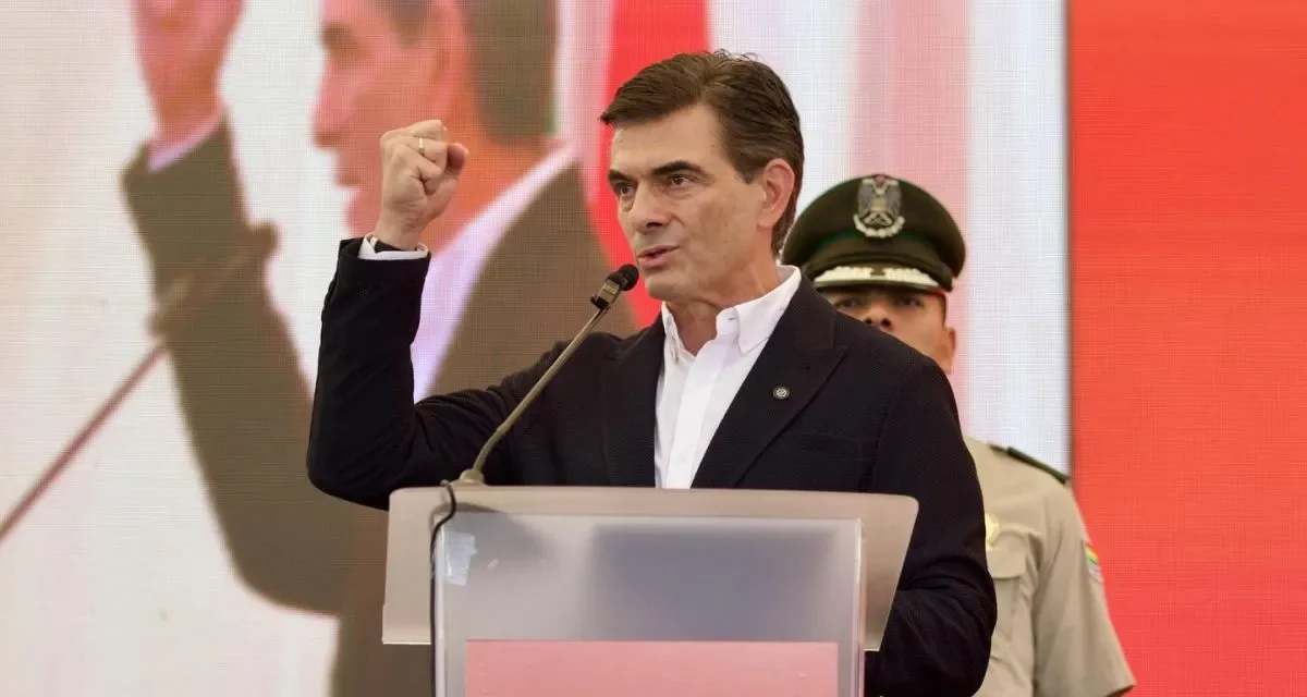 PAZ ANUNCIA REFORMAS FISCALES PARA COMBATIR LA INFORMALIDAD LABORAL EN BOLIVIA