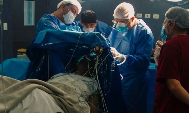 LA CIRUGÍA FUNCIONAL PARA PARKINSON YA ES UNA REALIDAD EN BOLIVIA