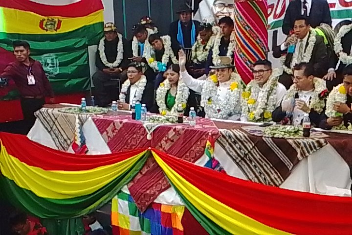 LARA PRESENTA A TIKTOKER GABRIEL MAMANI COMO PRECANDIDATO A LA ALCALDÍA DE EL ALTO