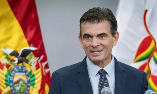 PAZ OFICIALIZA NORMA QUE DA LUZ VERDE A ELECCIONES DEPARTAMENTALES Y MUNICIPALES