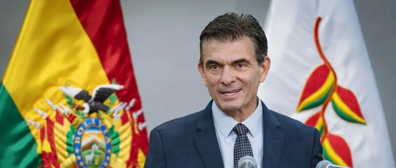PAZ OFICIALIZA NORMA QUE DA LUZ VERDE A ELECCIONES DEPARTAMENTALES Y MUNICIPALES
