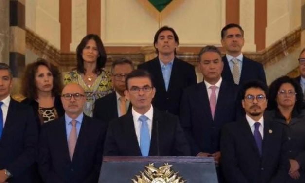 PAZ ANUNCIÓ UN PAQUETE DE LEYES: COMBUSTIBLE SIN SUBVENCIÓN Y SALARIO MÍNIMO DE BS 3.300