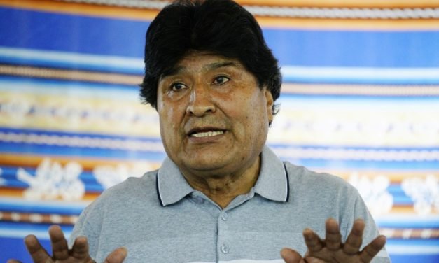MORALES ACUSA AL GOBIERNO DE RODRIGO PAZ Y A LA DEA DE PLAN PARA INGRESAR AL TRÓPICO