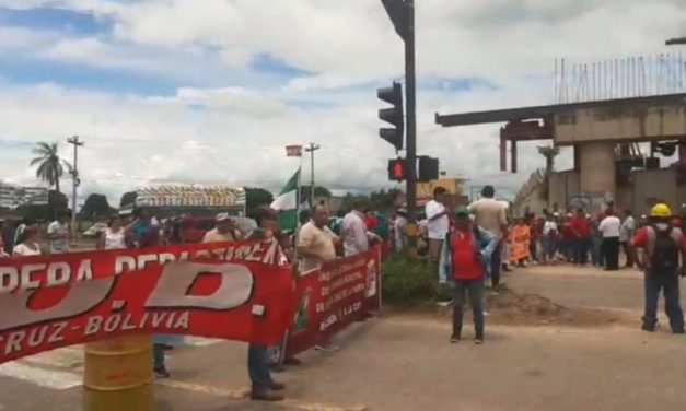 COD BLOQUEA CARRETERA A WARNES Y EXIGE ABROGACIÓN DEL DS 5503