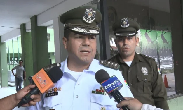 JHENKY GÓMEZ CÓRDOVA ASUME COMANDO POLICIAL EN SANTA CRUZ CON ENFOQUE ANTICORRUPCIÓN