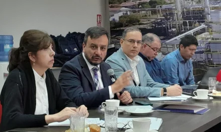 GOBIERNO ANUNCIA FIN DEL CONGELAMIENTO HISTÓRICO DE PRECIOS DE DERIVADOS DEL PETRÓLEO