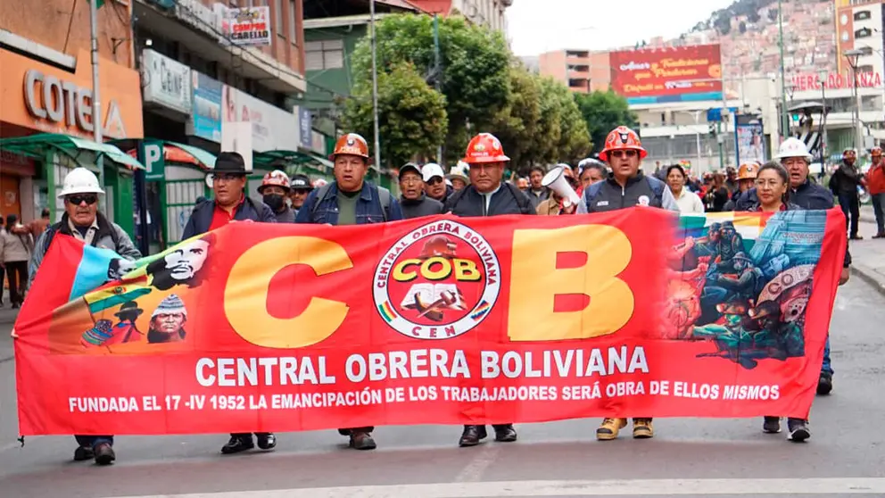 GOBIERNO CONVOCA A LA COB A DIÁLOGO PARA TRATAR EL DECRETO SUPREMO 5503