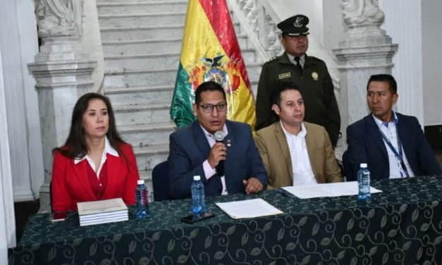 ALP ABRE RECEPCIÓN DE DOCUMENTOS PARA POSTULANTES A VOCALES DEL TSE