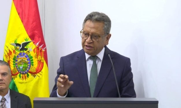 GOBIERNO NIEGA SECUESTRO DE ARCE: “SECUESTRO FUE LO QUE LE HICIERON A CAMACHO”