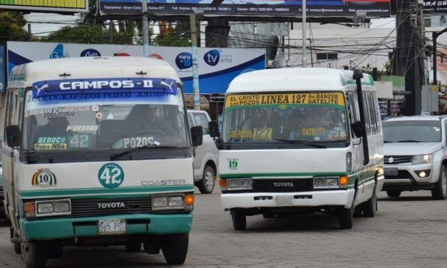 MICROS VUELVEN A OPERAR TRAS LEVANTARSE EL PARO Y ACORDARSE PASAJE TEMPORAL DE BS 3
