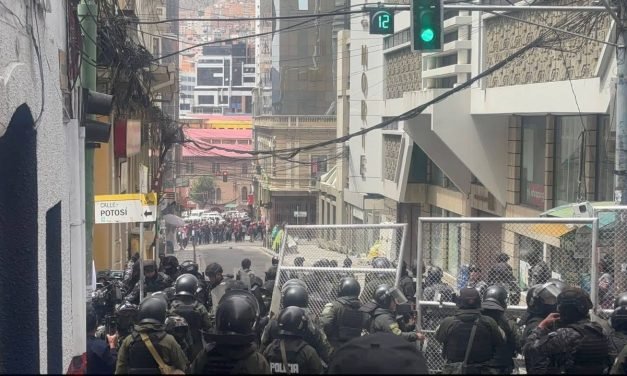 RODRIGO PAZ ENFRENTA SU PRIMER CONFLICTO CON MOVILIZACIONES