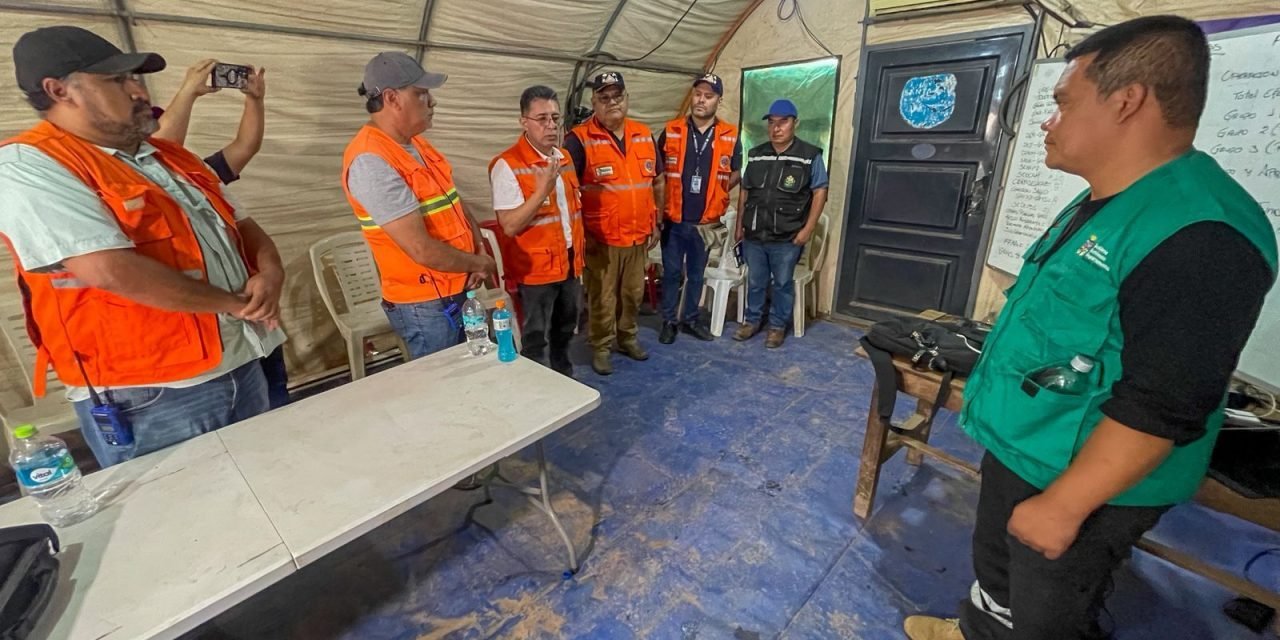 VICEMINISTRO DE DEFENSA CIVIL RECIBE INFORME DEL COED SOBRE ASISTENCIA EN ACHIRAS