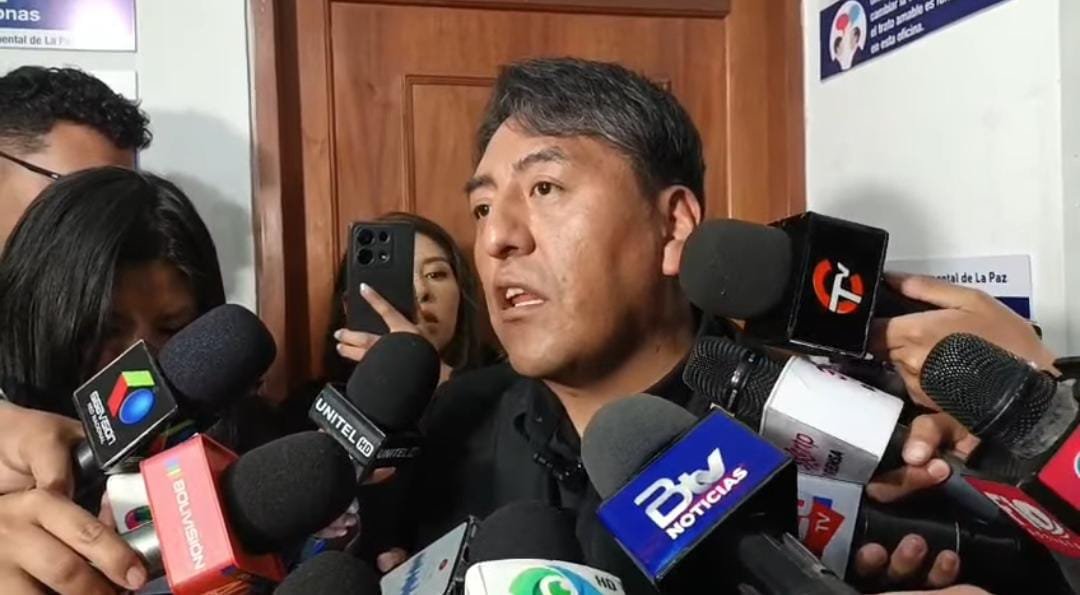 ABOGADO DE LIDIA PATTY DENUNCIA DETENCIÓN ARBITRARIA PESE A CITACIÓN FISCAL