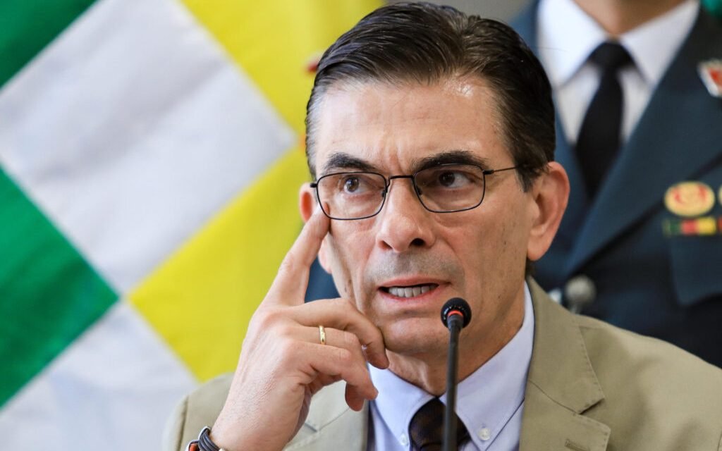 POLÉMICA POR FONDOS DE JUBILADOS: PRESIDENTE ALERTA SOBRE DESCUIDO DE ANTERIORES GOBIERNOS