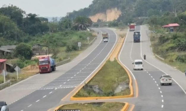 CARRETERAS DE SANTA CRUZ PERMANECEN HABILITADAS DURANTE EL FERIADO LARGO