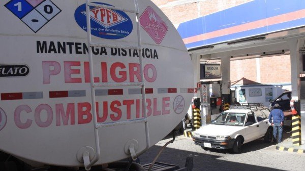 ORGANIZACIONES ALTEÑAS DAN 24 HORAS AL GOBIERNO PARA FRENAR LA SUSPENSIÓN DEL SUBSIDIO A LOS COMBUSTIBLE