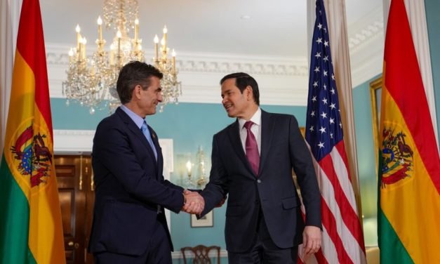 ESTADOS UNIDOS ACOGE CON SATISFACCIÓN LAS REFORMAS ECONÓMICAS DE BOLIVIA