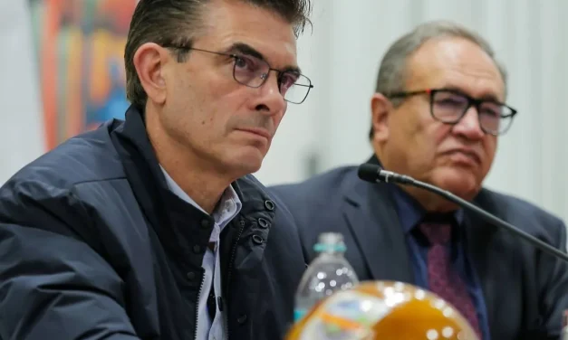 PRESIDENTE PAZ CONVOCA A ALCALDES A REUNIÓN POR DECRETO 5503